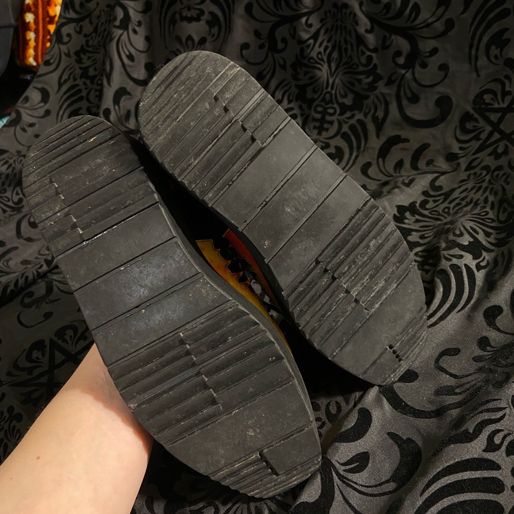 UNIF flame creepers - Picture 2 of 4